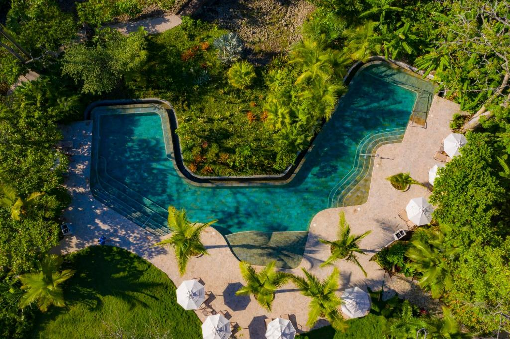 Nantipa — A Tico Beach Experience